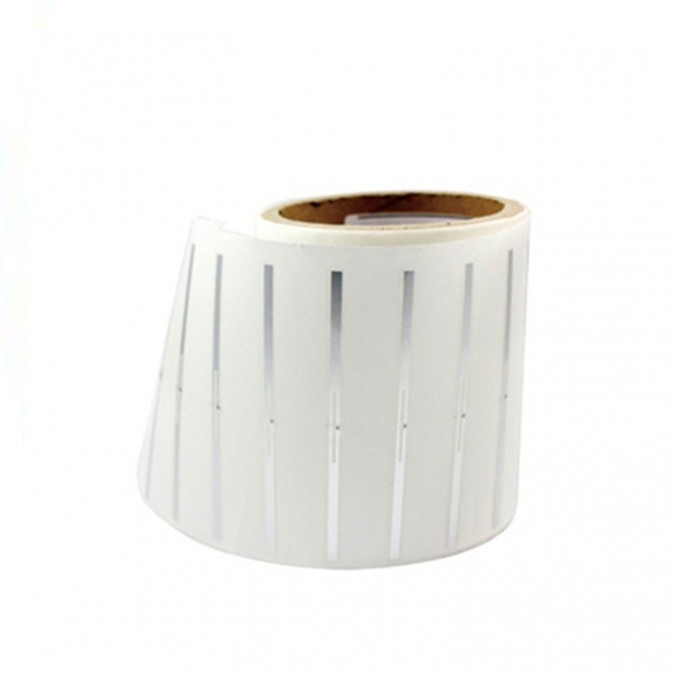 Ứng dụng công nghệ RFID tần số cực cao trong quản lý quần áo